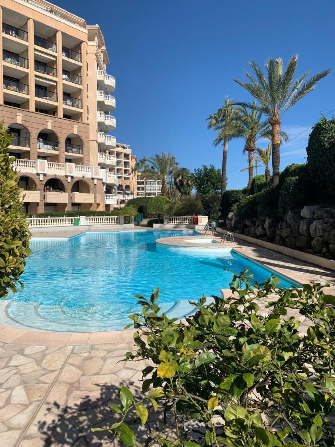 Le Palm Azur - Vue Mer Sur Les Iles De Lerins Cannes Exterior foto