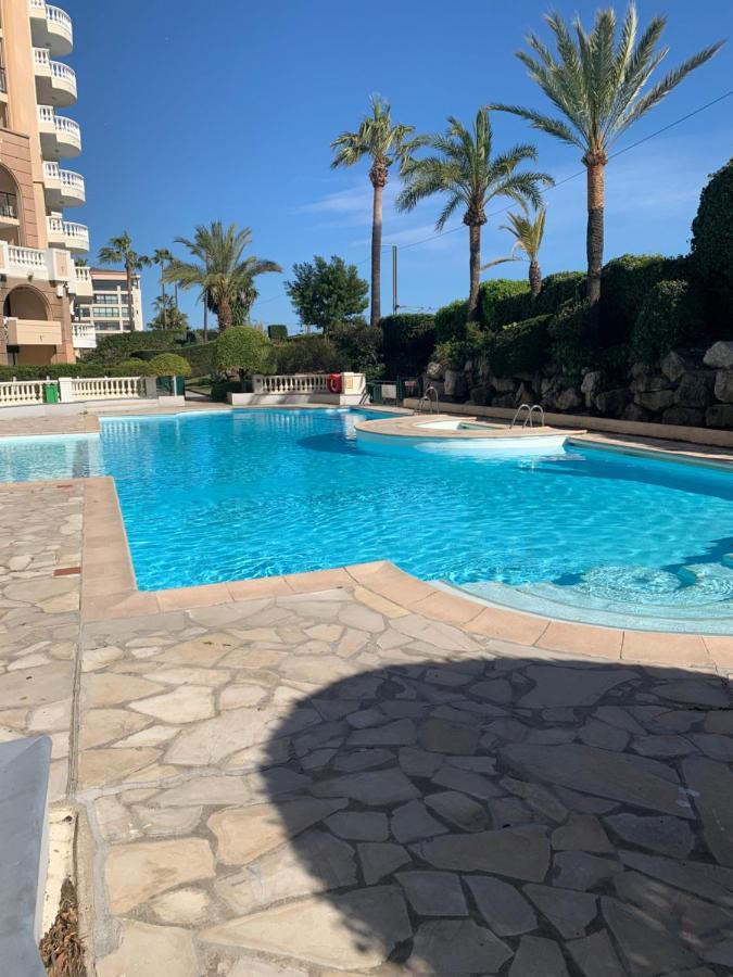 Le Palm Azur - Vue Mer Sur Les Iles De Lerins Cannes Exterior foto